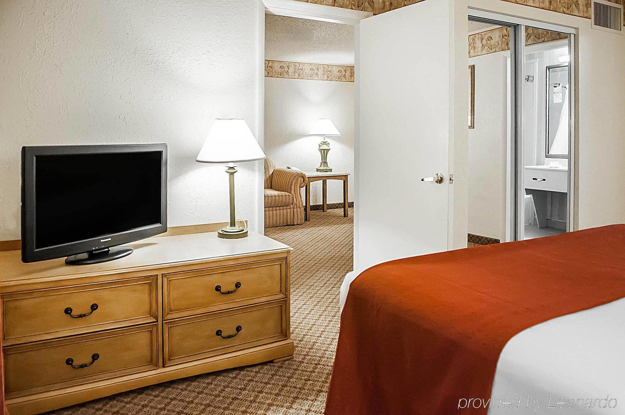 Pan American Inn And Suites แอลบูเคอร์คี ภายนอก รูปภาพ