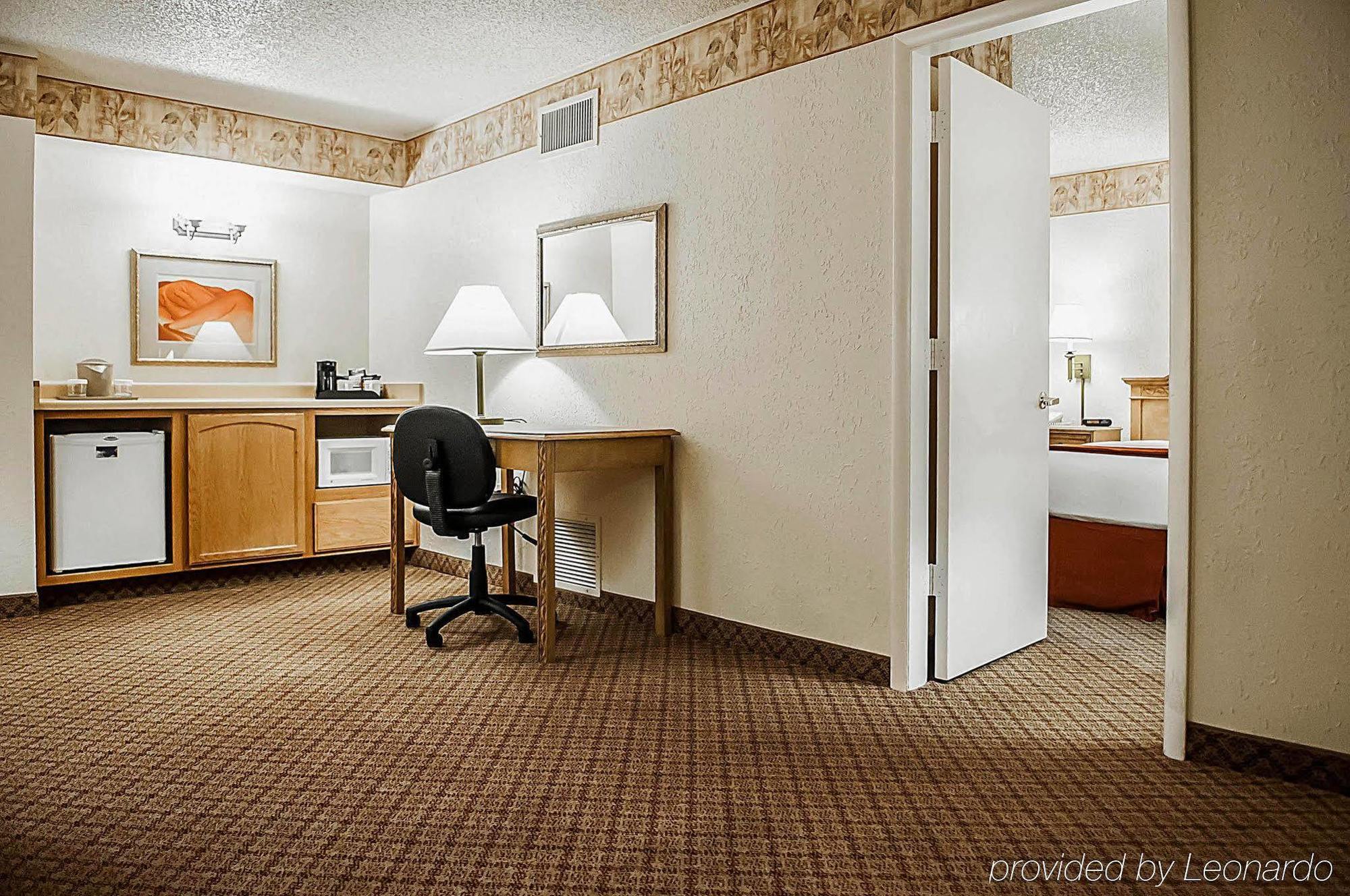 Pan American Inn And Suites แอลบูเคอร์คี ภายนอก รูปภาพ